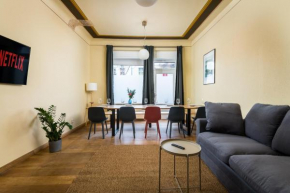 Super Zentral super schöner Altbau im Herzen von Berlin für bis zu 6 Personen